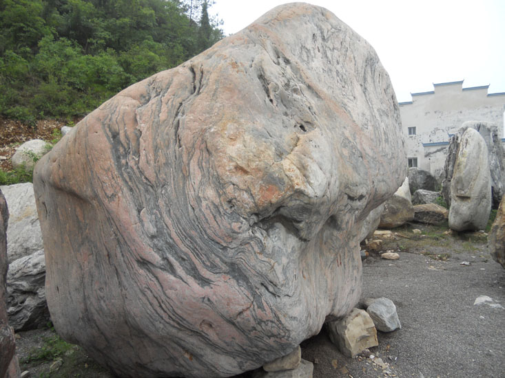 供應(yīng)湖北幻彩紅三峽浪園林景觀石三峽奇石