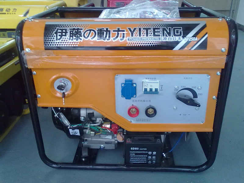 伊藤動(dòng)力250A汽油發(fā)電焊機(jī)